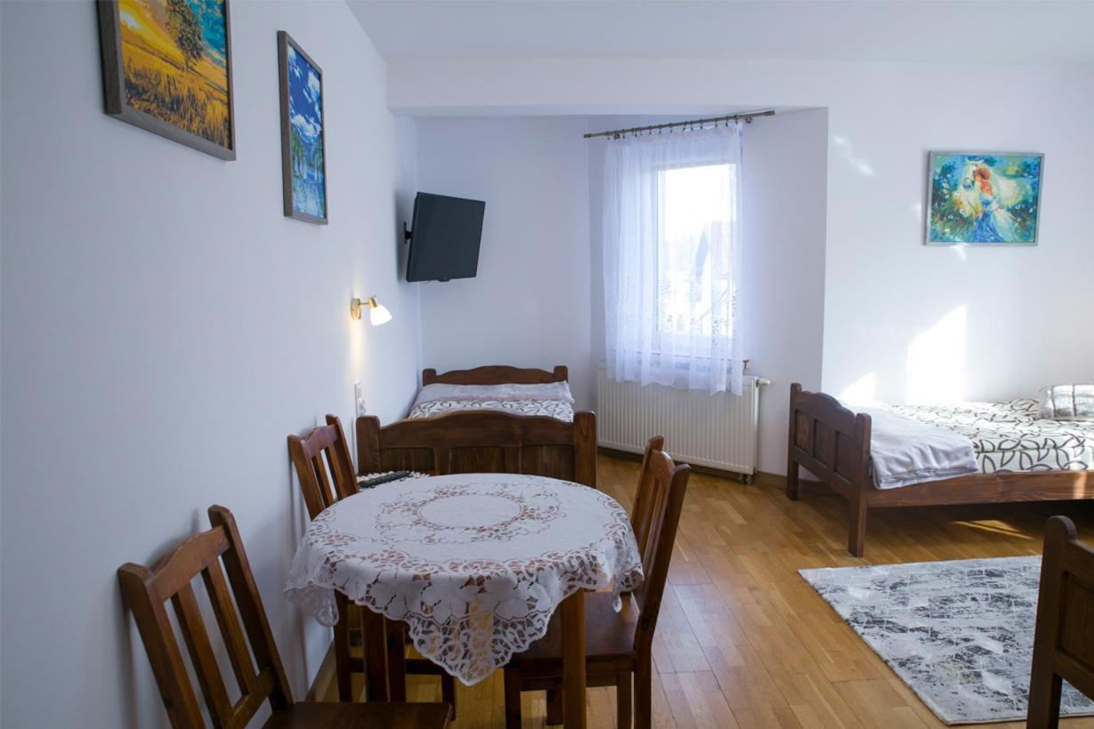Villa Dom Pod Lipa à Rymanów-Zdrój Extérieur photo