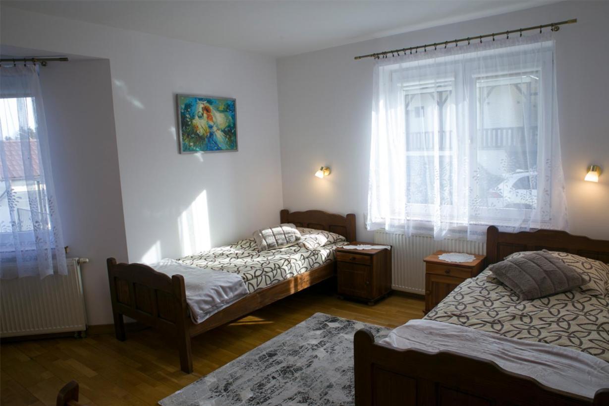 Villa Dom Pod Lipa à Rymanów-Zdrój Extérieur photo