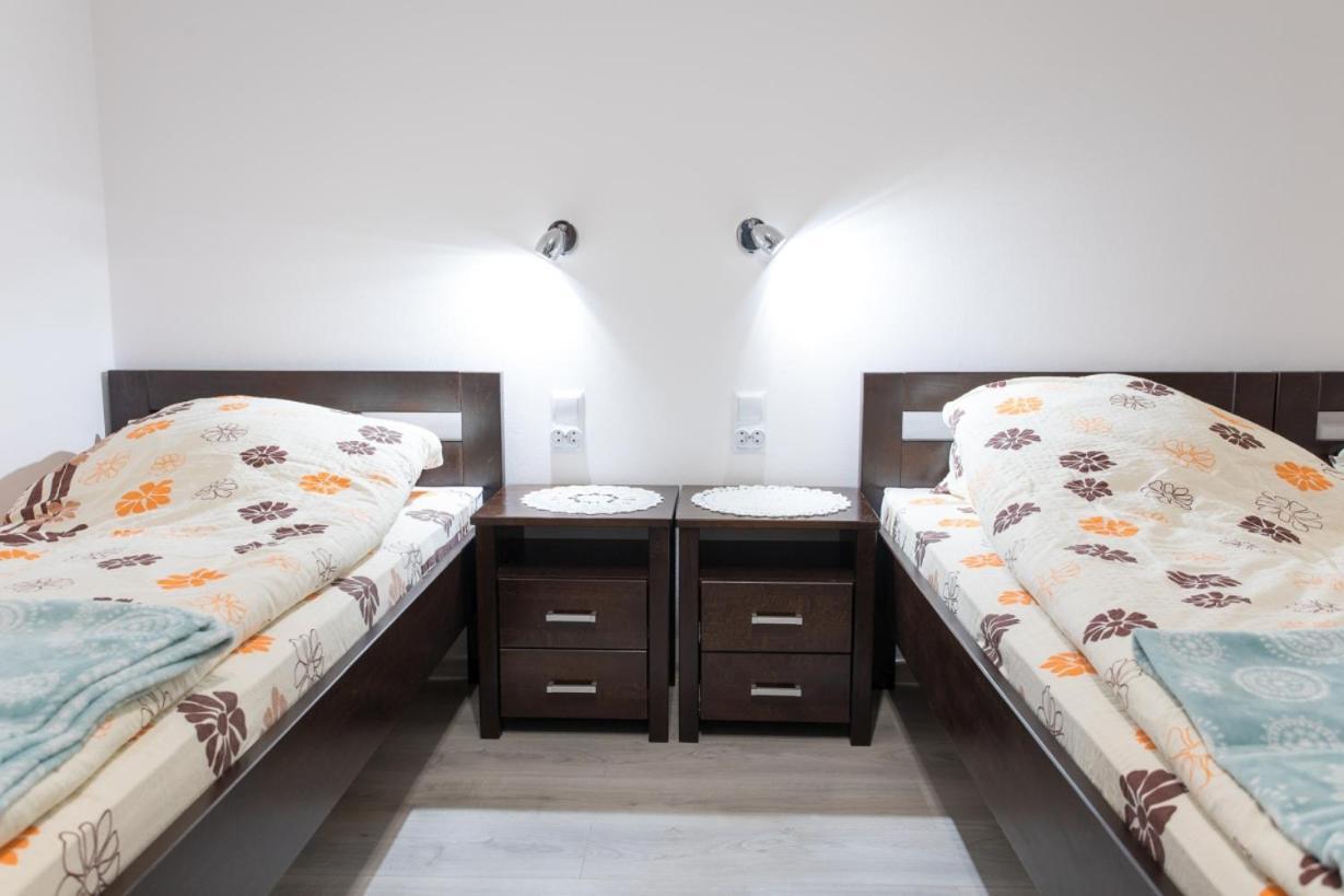 Villa Dom Pod Lipa à Rymanów-Zdrój Extérieur photo