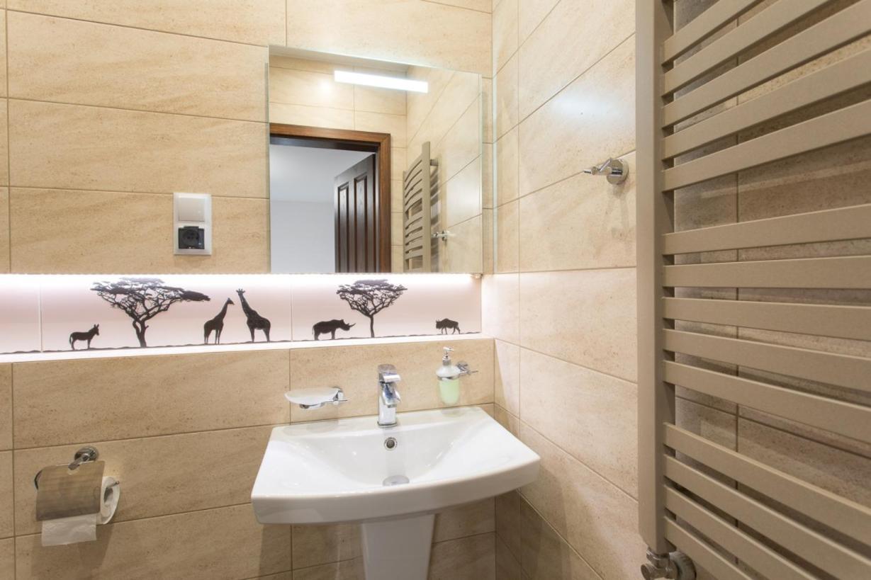Villa Dom Pod Lipa à Rymanów-Zdrój Extérieur photo