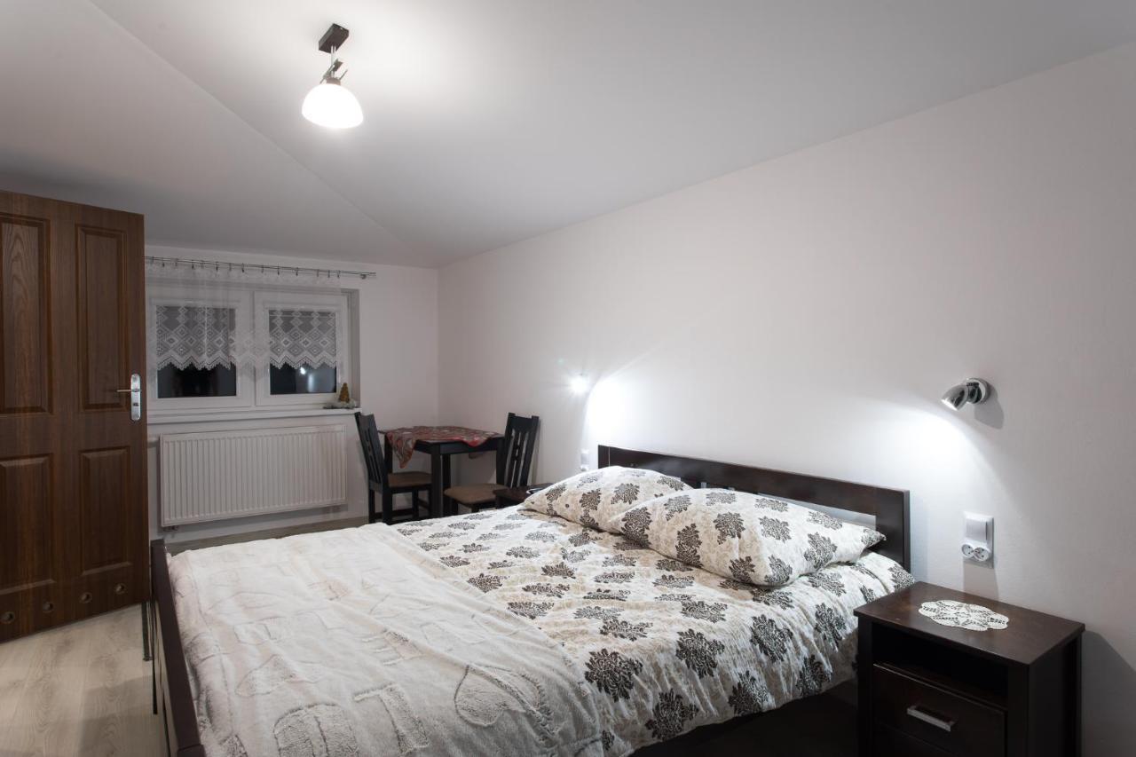 Villa Dom Pod Lipa à Rymanów-Zdrój Extérieur photo